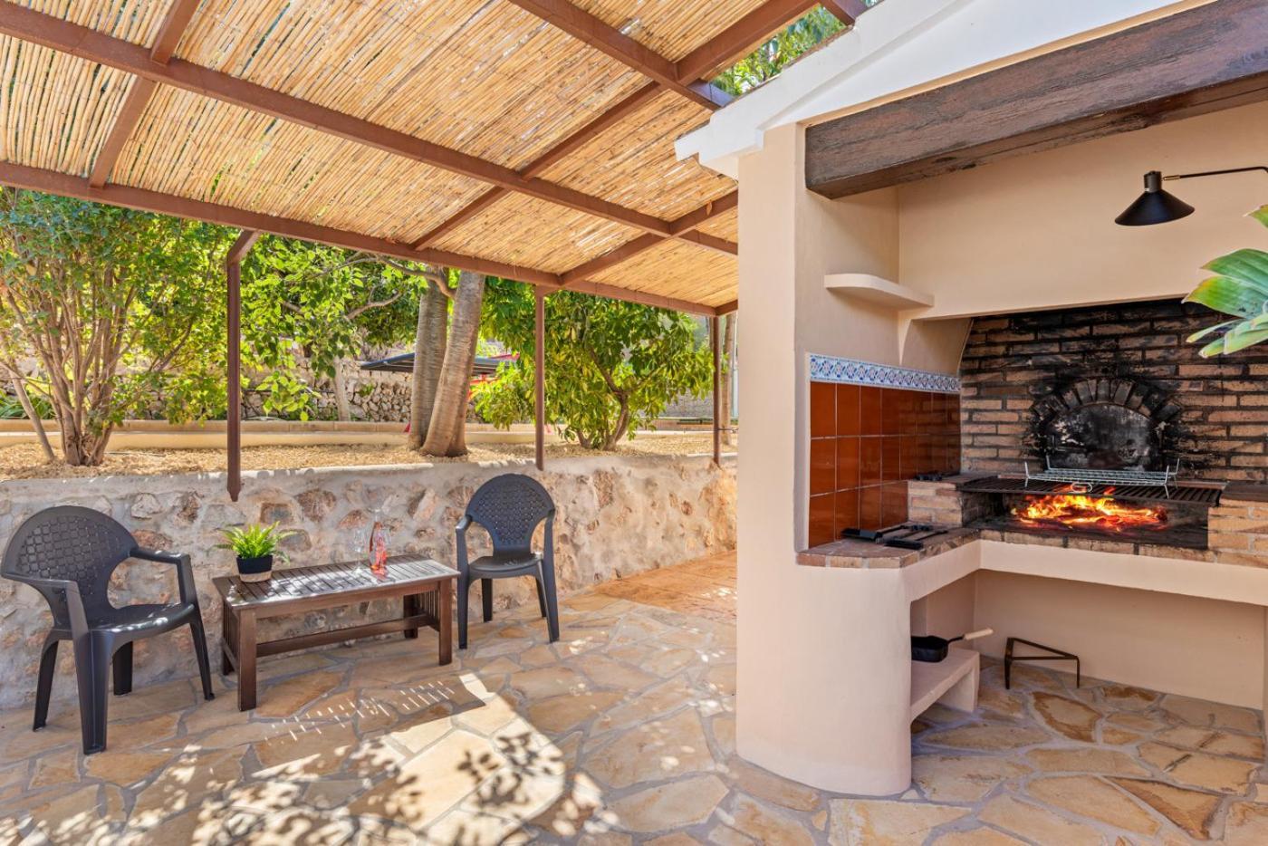 Villa Joan - Plusholidays Кальпе Екстер'єр фото
