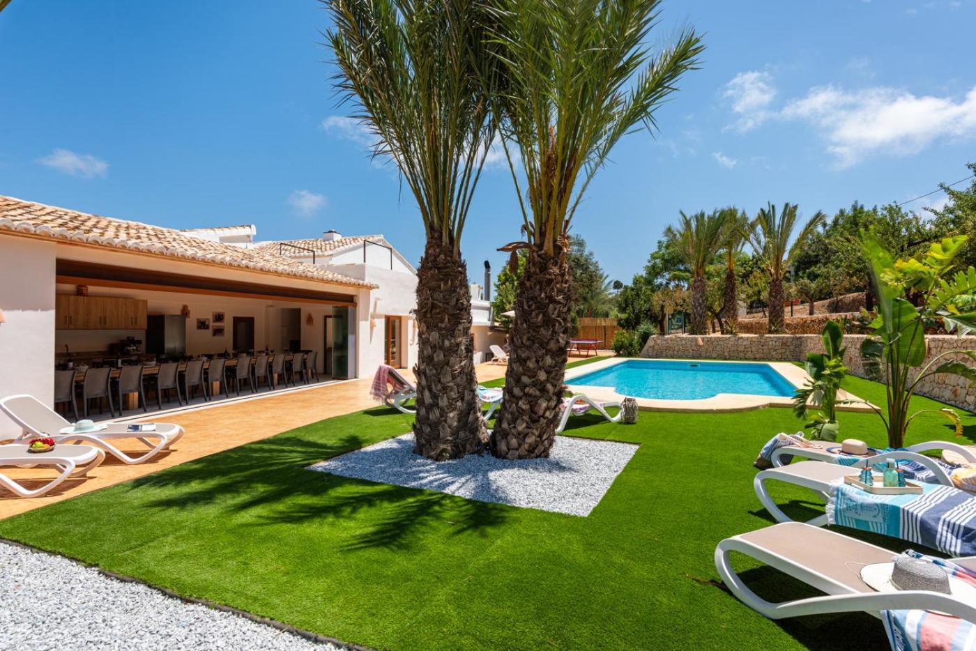 Villa Joan - Plusholidays Кальпе Екстер'єр фото