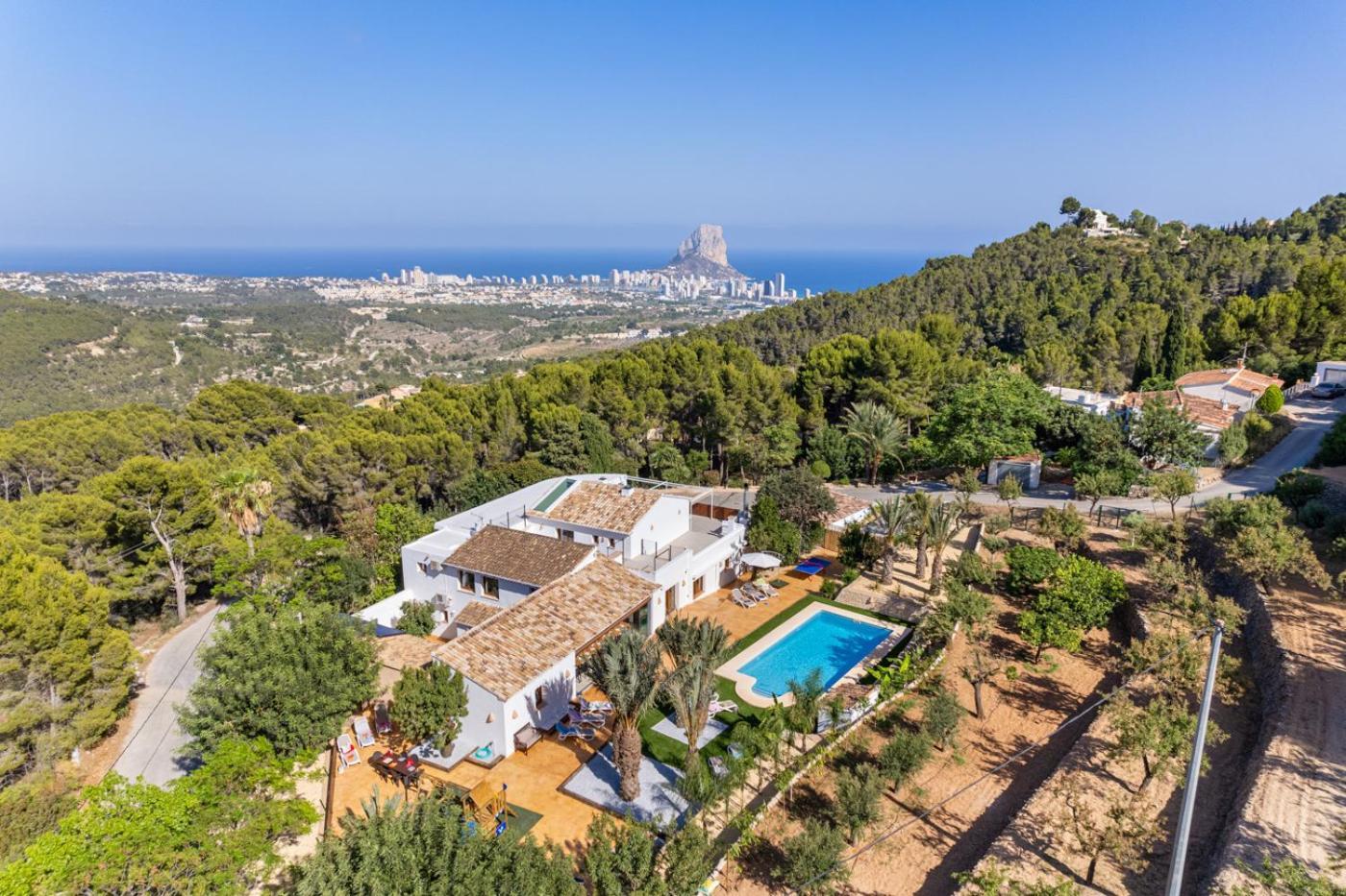 Villa Joan - Plusholidays Кальпе Екстер'єр фото